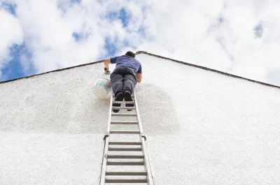 Peinture extérieure à Thézac — façades et ravalement